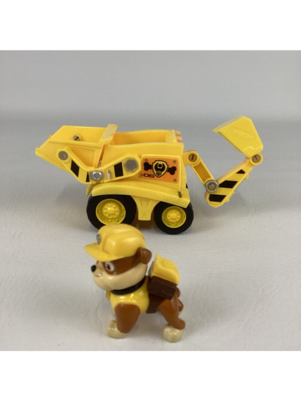 Paw Patrol Ultimate Rescue Rubble Figure Construction Bulldozer Vehicle Bundle - Picture 2 of 8